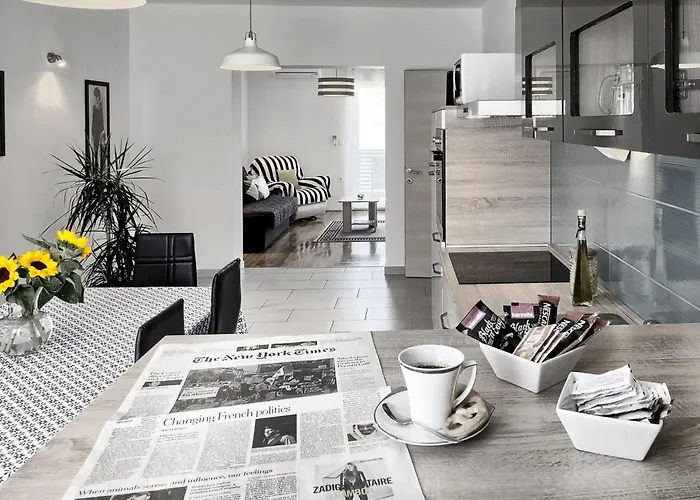 شقة Split Area By Interhome بودْسْتغانا