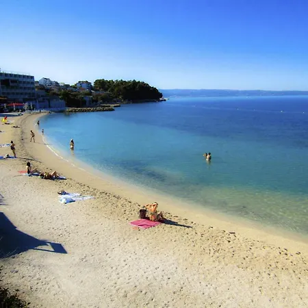 Split Area By Interhome