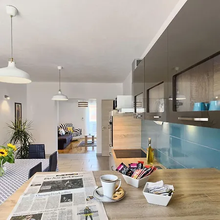 Split Area By Interhome アパート