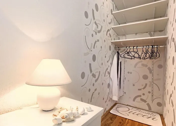 Split Area By Interhome