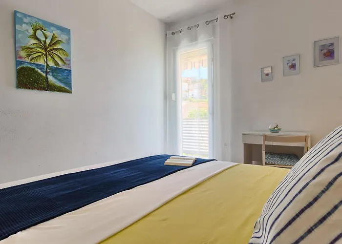 Split Area By Interhome Apartamento Podstrana